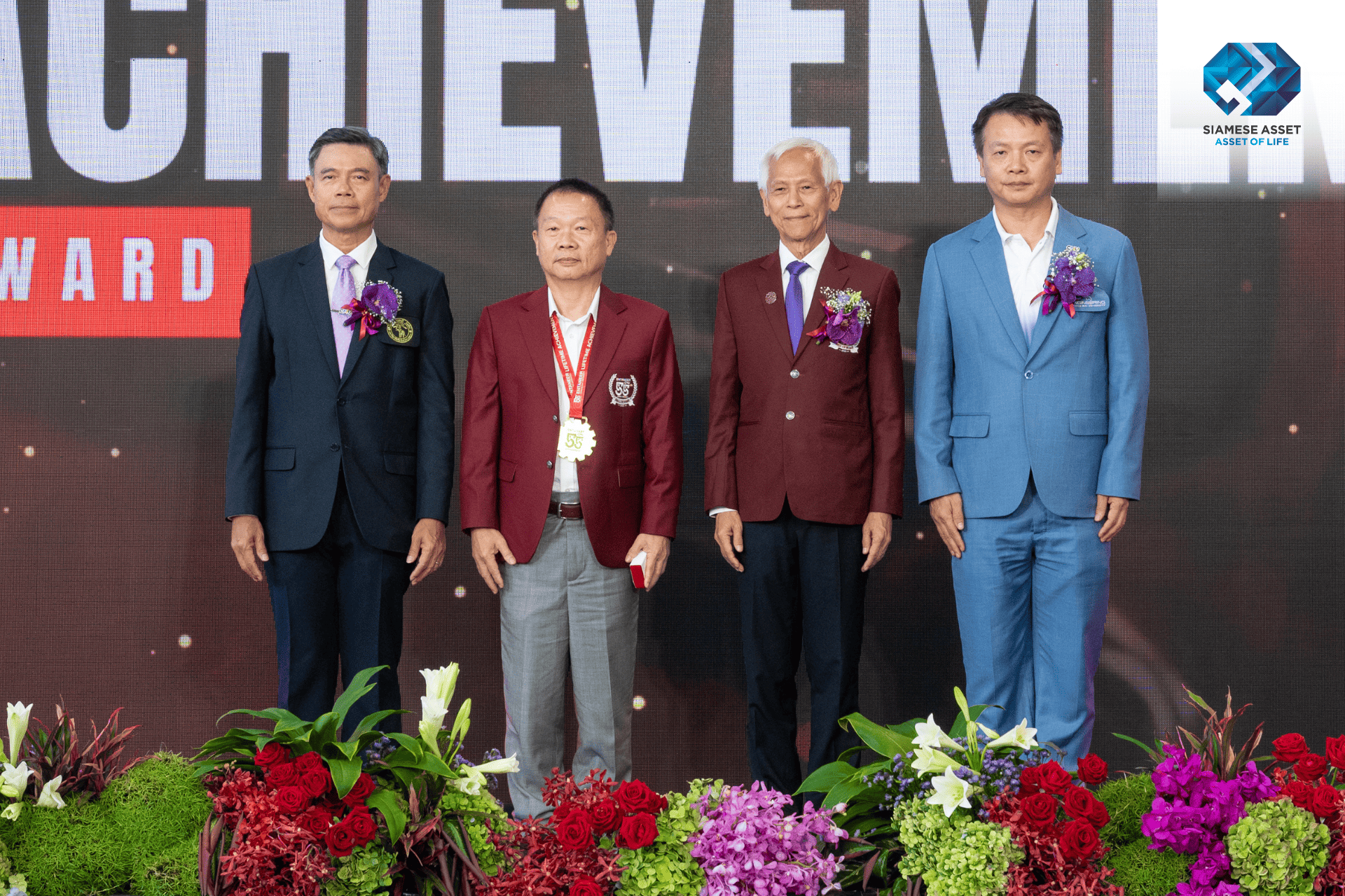 มช. ประกาศเกียรติคุณ “คุณขจรศิษฐ์” รับรางวัลนักศึกษาเก่าเกียรติยศด้วยรางวัล LIFETIME ACHIEVEMENT AWARD (3)