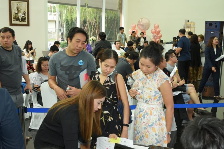 จัดจ้านในย่านพระราม9! (3)